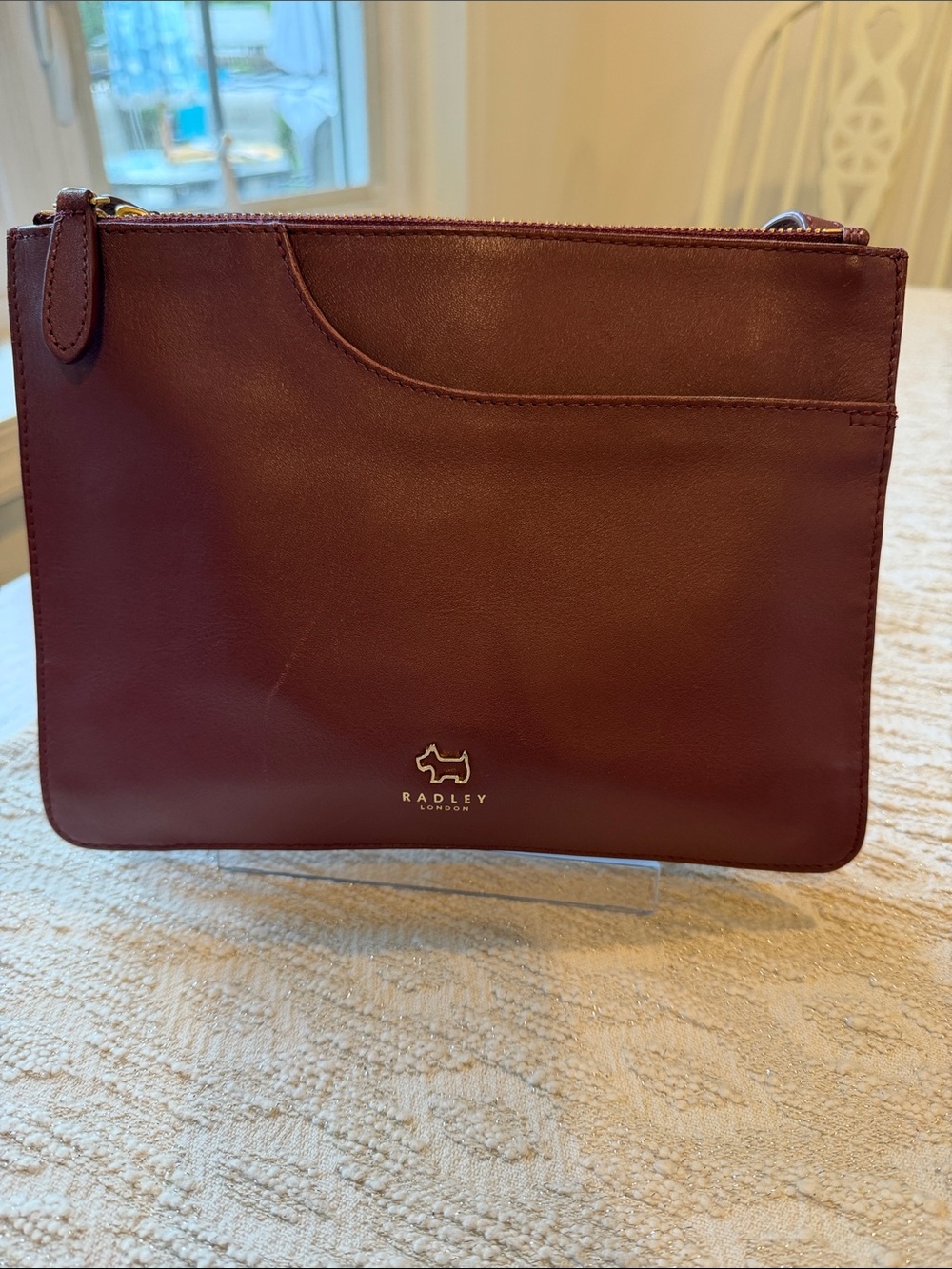 RADLEY LONDON Burgundy Leather Double Zip Compartment Crossbody with Gold Logo